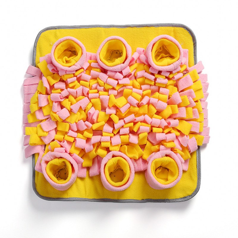 Plush snuffle mat for dogs in blue and red