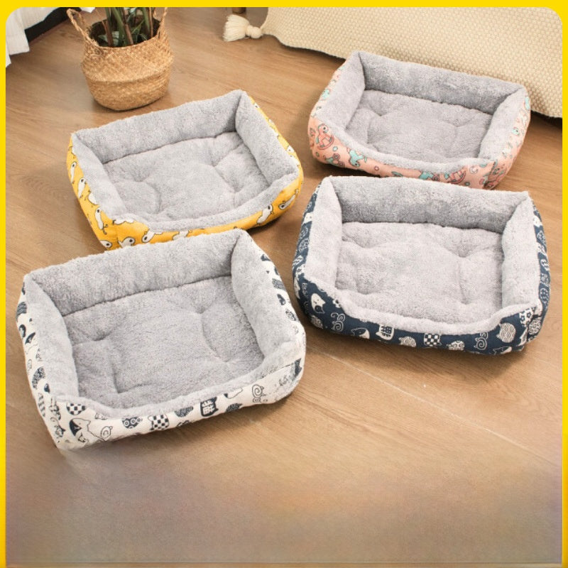 White lucky cat pet mat in several sizes from 45cm to 90cm