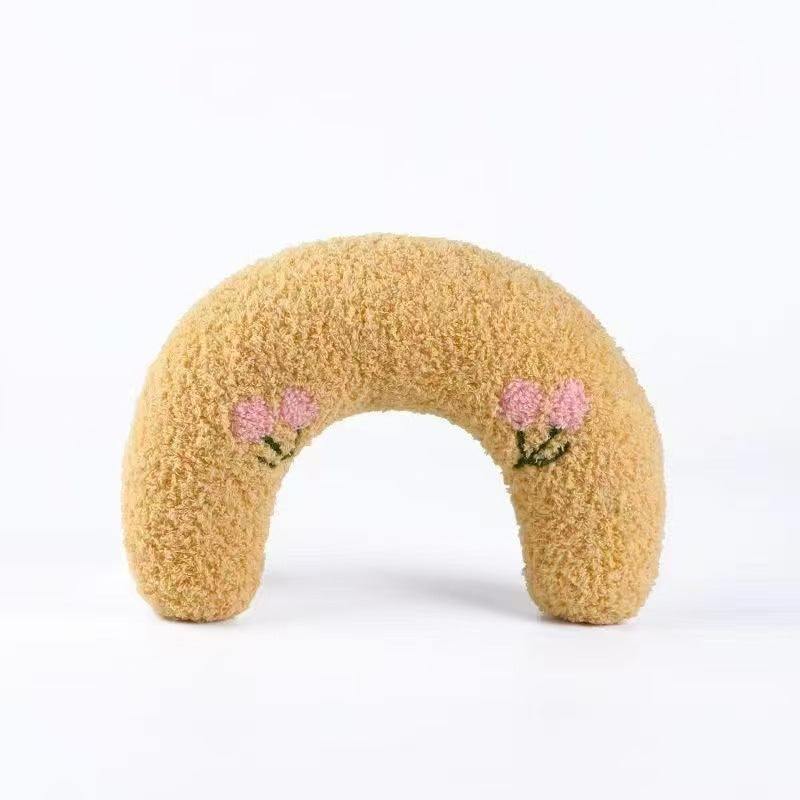 Plush crescent moon pet pillow for cats, product image 9