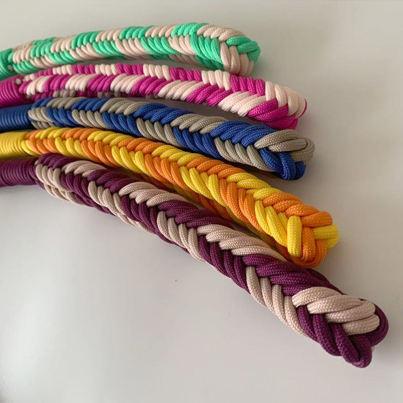 Festive braided leads for cats and small dogs in five colours