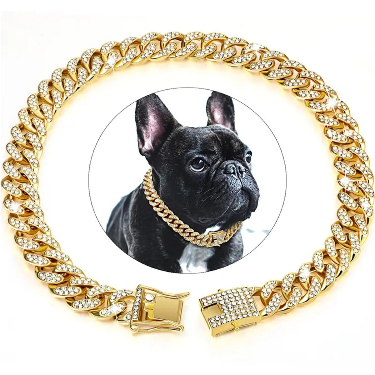 Faux diamond metal chain pet collar in Gold, close-up detail