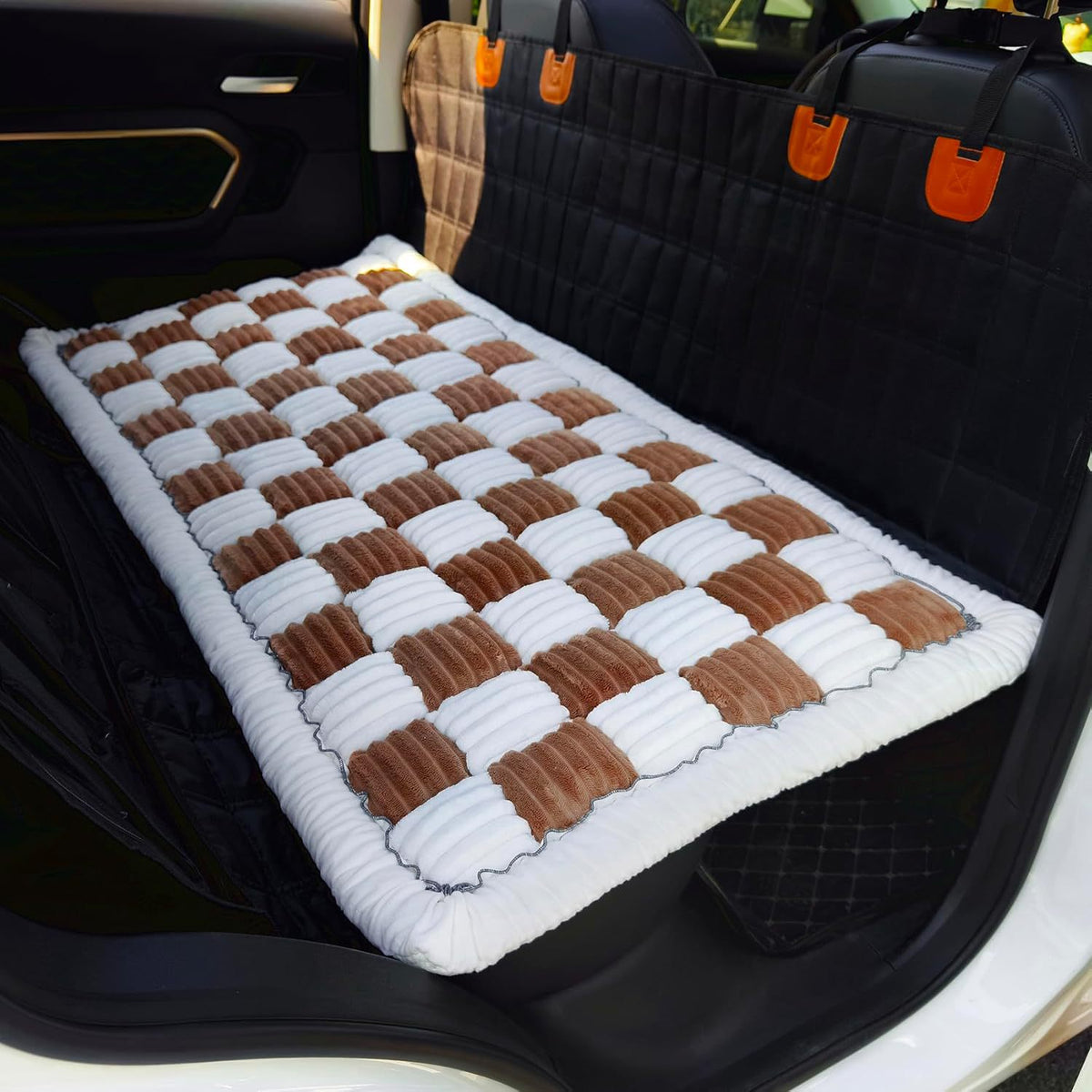 Thick plush dog car seat cushion, photo 3 of 10