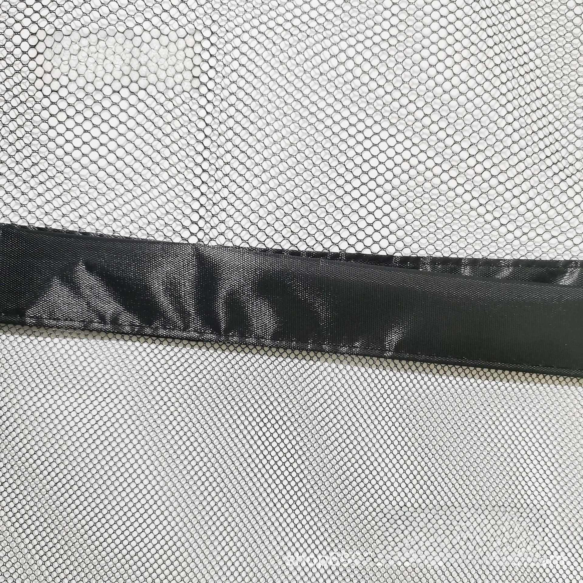 Portable mesh pet barrier net for doorways, second detail photo
