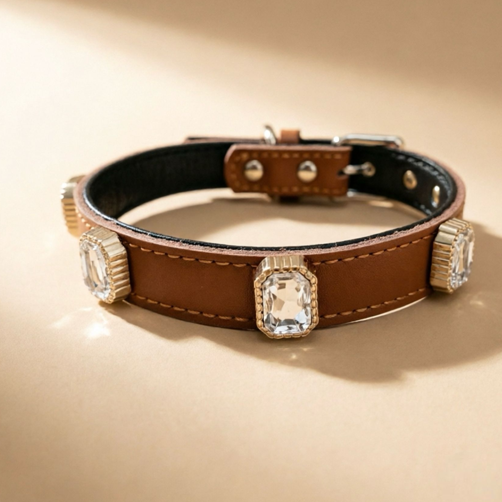 Cowhide leather dog collar with metal buckle, product image 27
