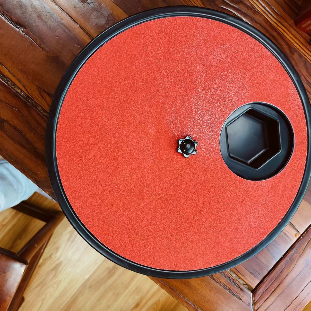 Rotating Nail Scratch Board and Slow Feeder for Small Animals