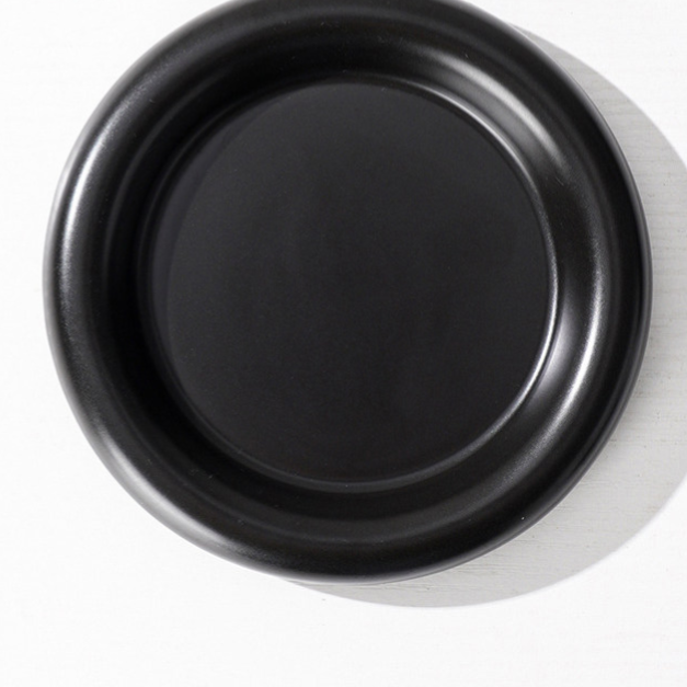 Ceramic Pet Food Bowl with Anti-Spill Design