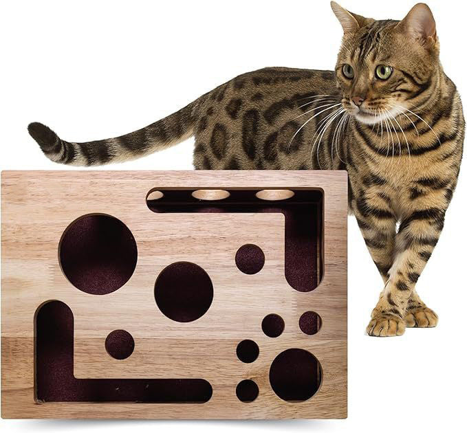 Solid wood cat maze puzzle toy with balls, additional product photo