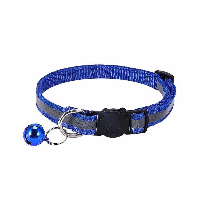 Reflective cat collar with cat-head buckle, available from Pet Royale UK