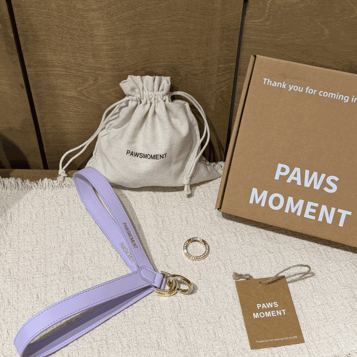 Reversible V-shape pet travel harness, 9 sizes available