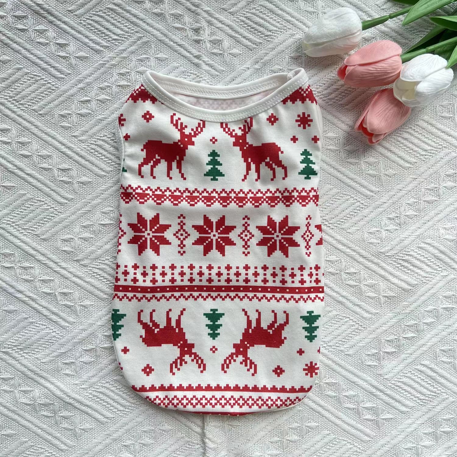 Lightweight Christmas dog vest in breathable polyester in Red Snowman, front view