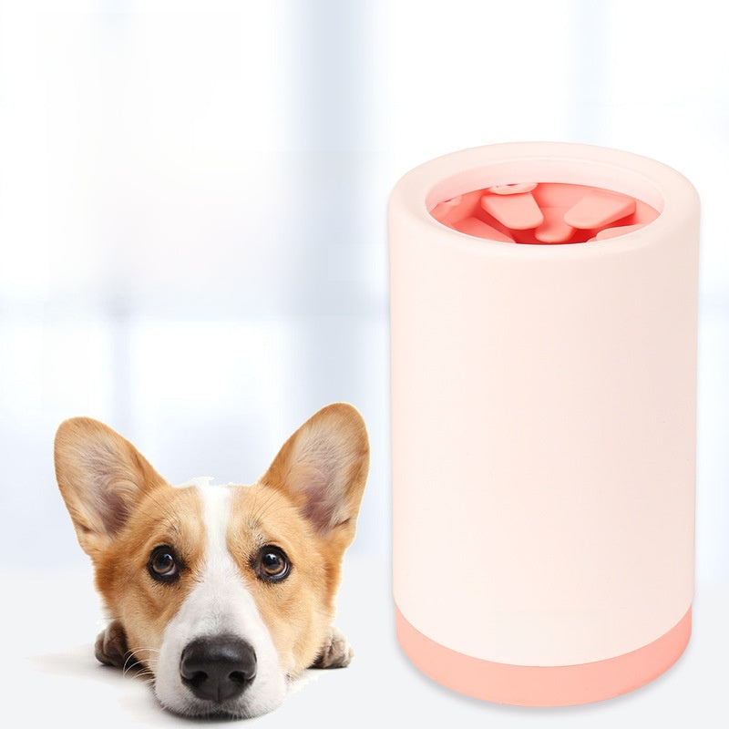 Dog and Cat Paw Washing Cup in Soft Rubber, No Wiping Needed