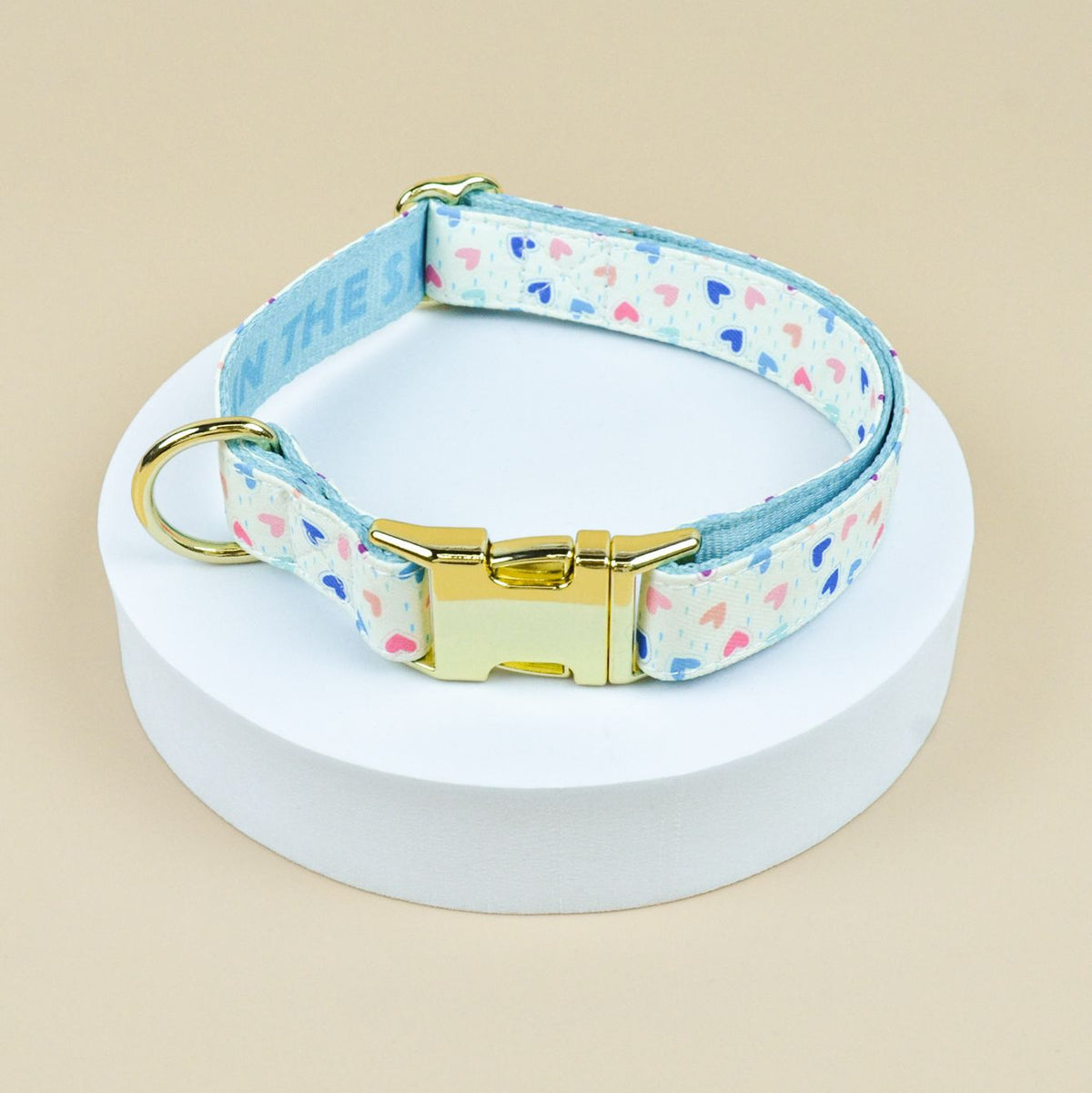 Patterned dog harness with ID tag in purple heart print, product image 91
