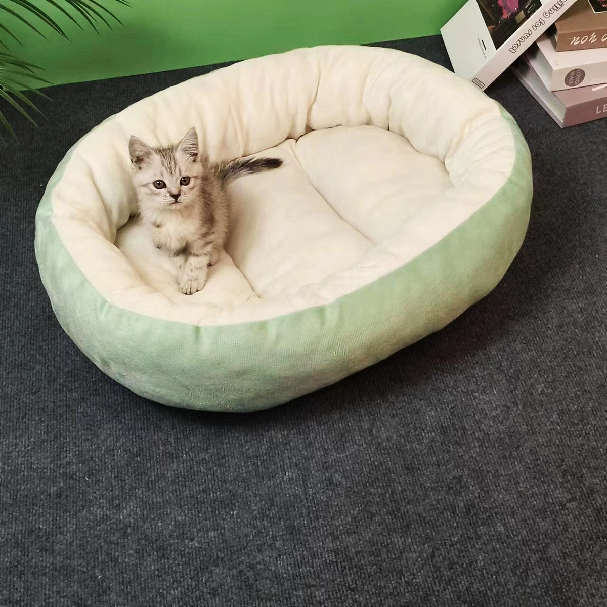 Oval Nest Dog Bed for All Seasons, Soft Pet Sleeping Pad
