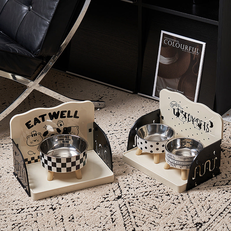 Raised pet bowl stand with anti-tip base, detail photo 3