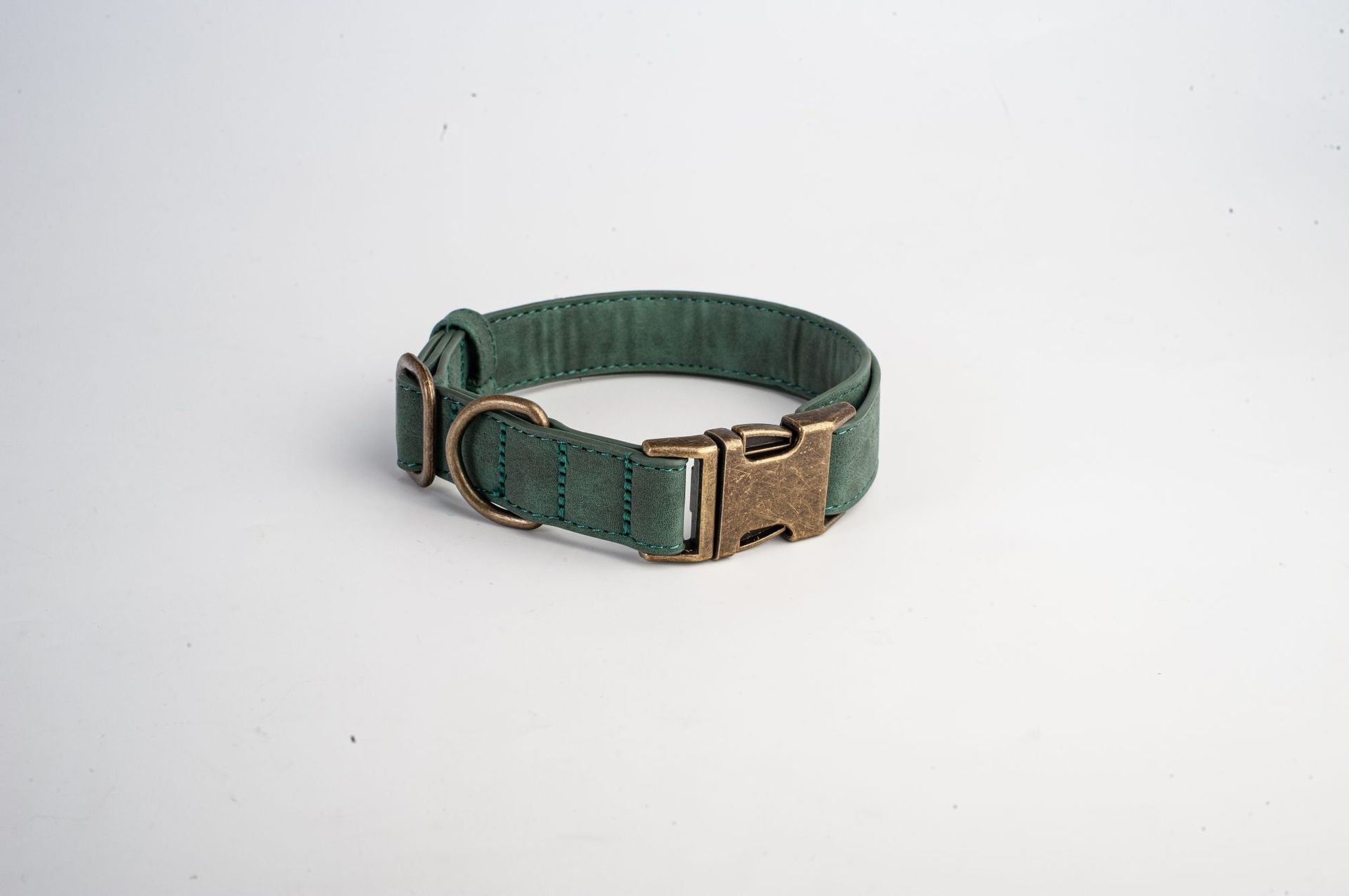 Soft leather dog collar with alloy buckle, product image 17