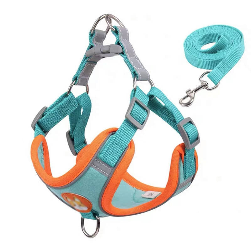 Adjustable nylon vest dog harness with lead in Green with 1.5m Flat Lead, front view