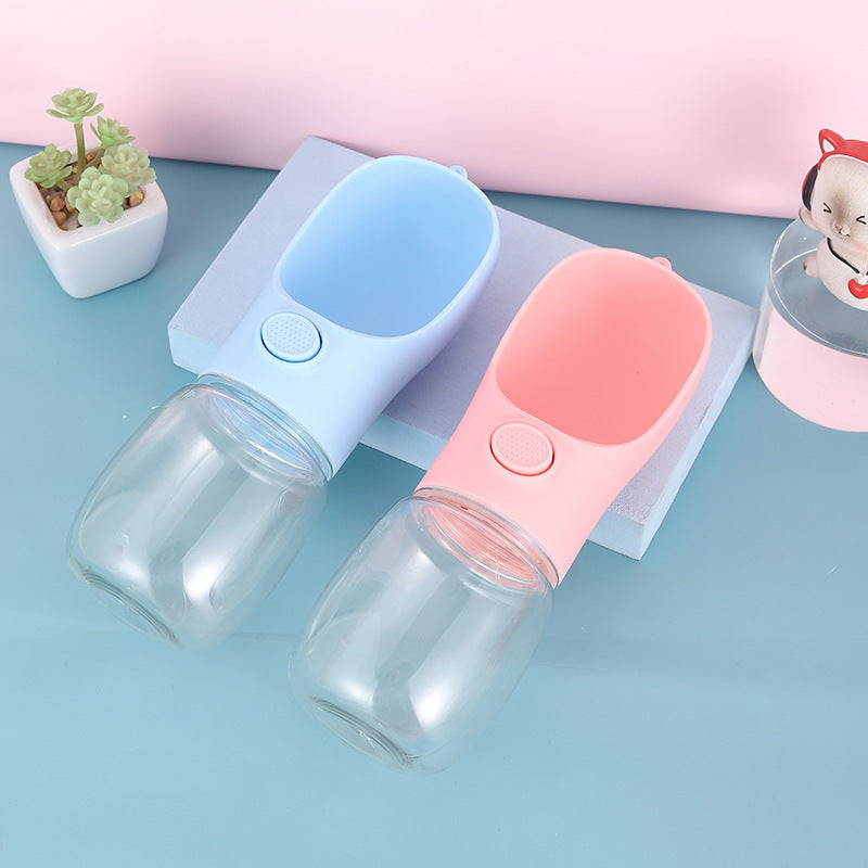 Portable Non-Wet Mouth Pet Water Cup in PP and PC with Drinking Head, 300ml to 565ml
