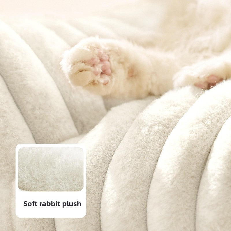 Removable washable pet bed with wavy grid, close-up detail view