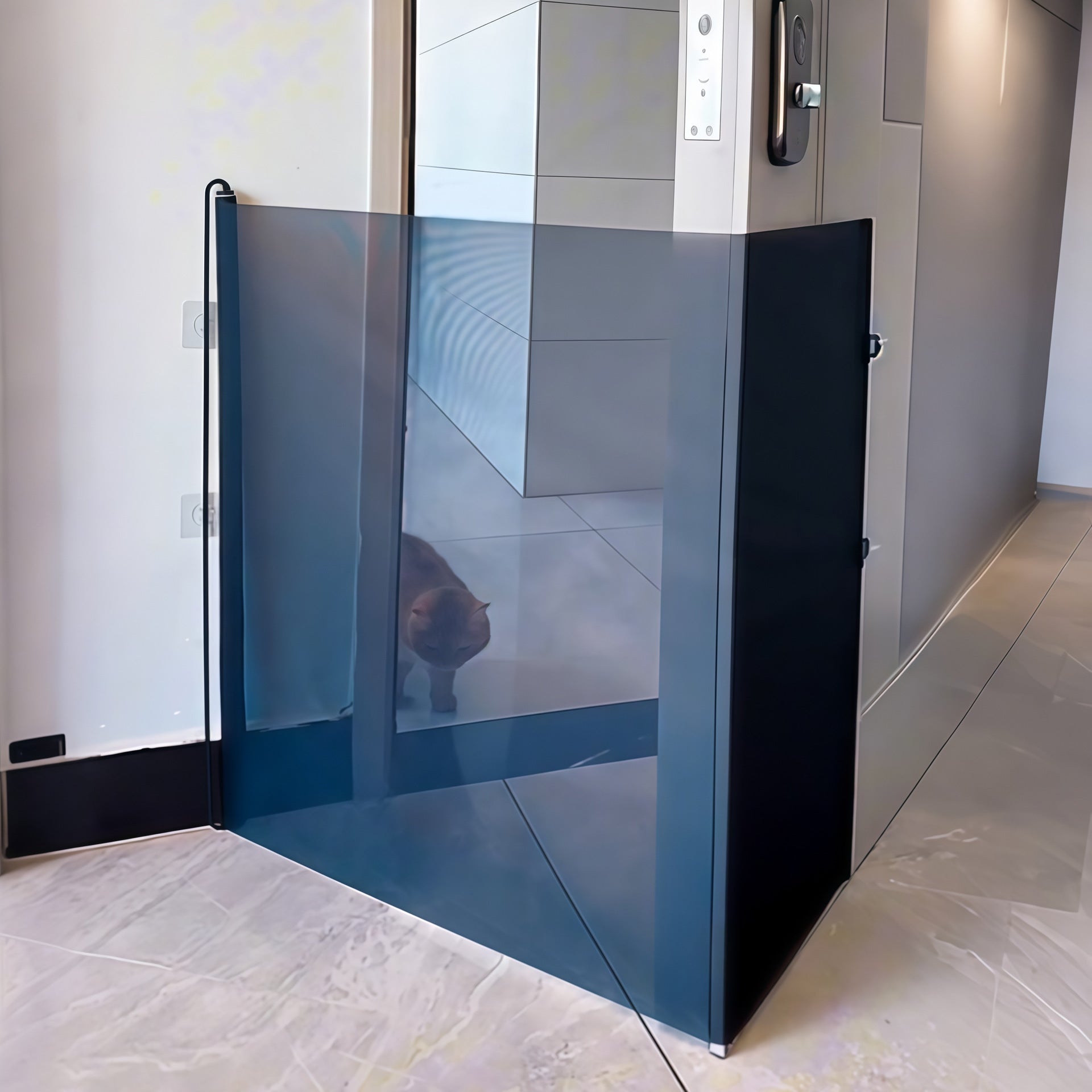 Black retractable mesh pet gate for doorways and stairs, photo 2