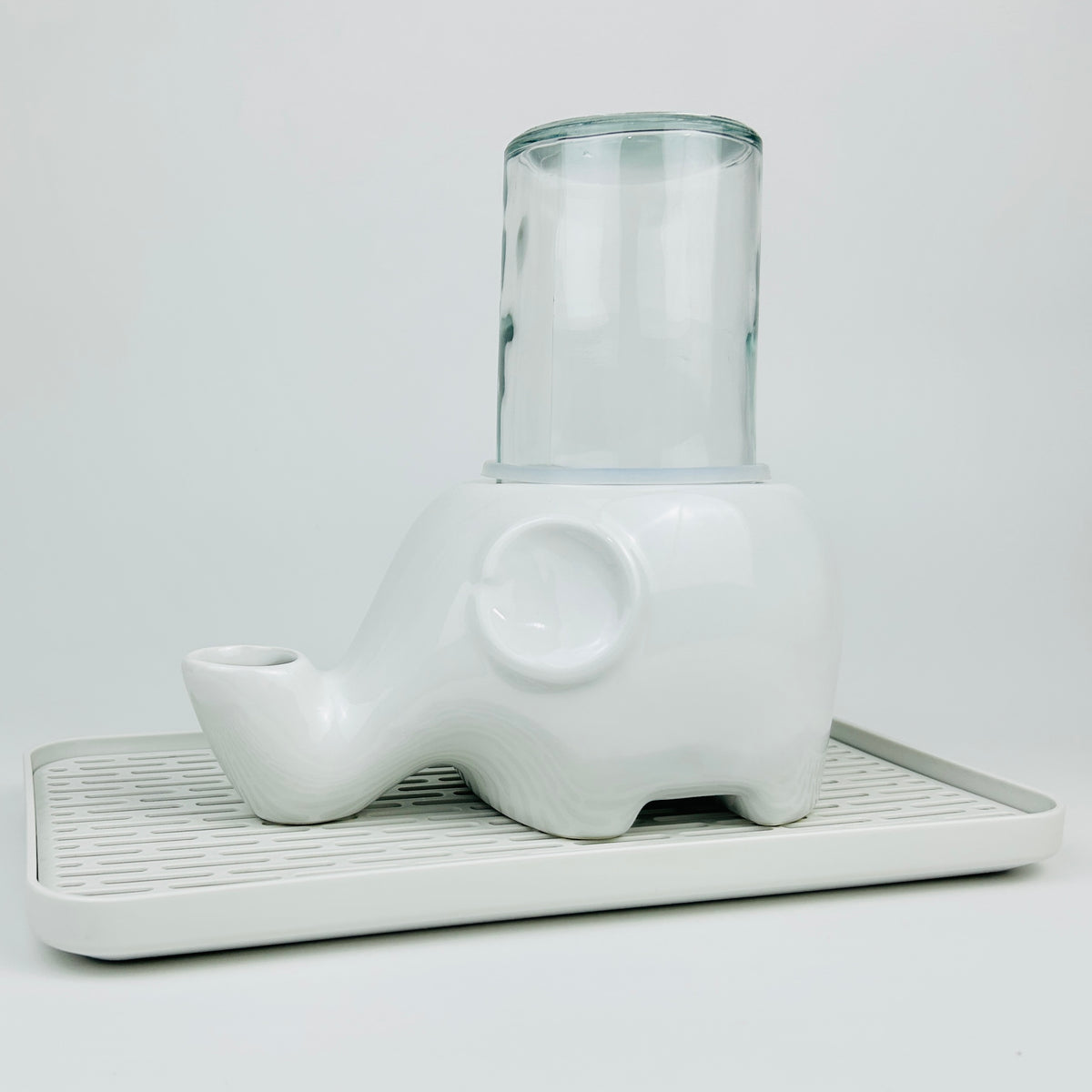 Ceramic Elephant Gravity Cat Drinking Fountain with Glass Bottle and Silicone Ring