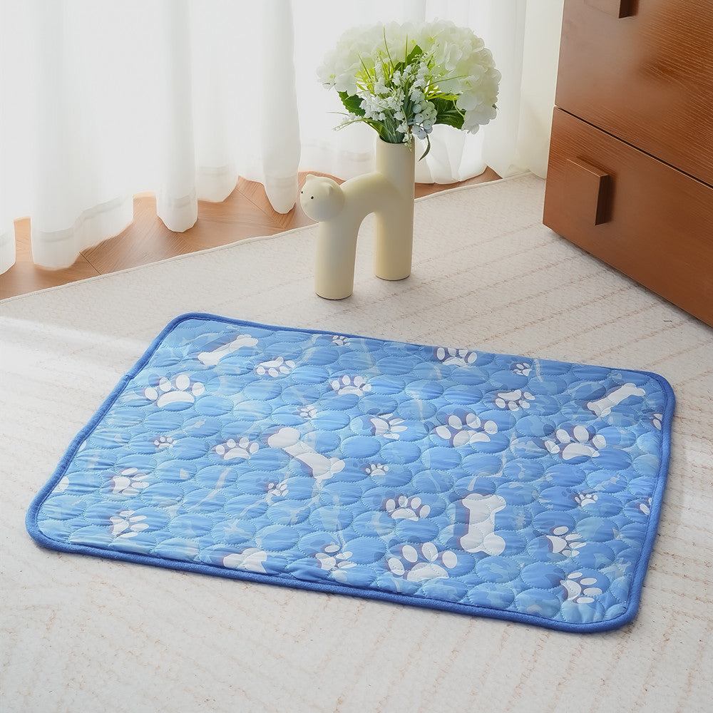 Three-layer pet cooling mat with mesh base, alternative angle view