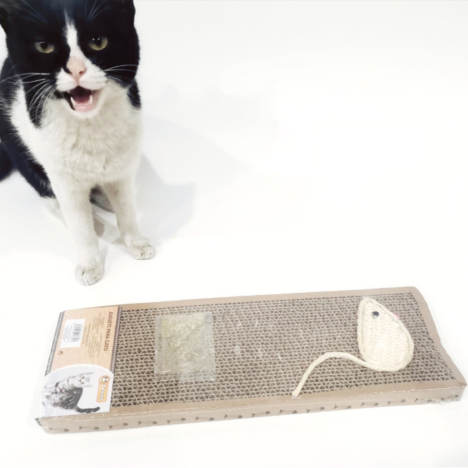 Mouse shaped corrugated cardboard cat scratching pad and toy, photo 4