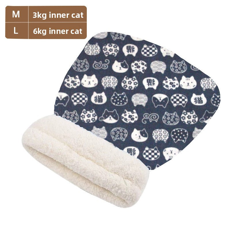 Flannel sleeping bag cat bed with enclosed design, photo 33 of 33