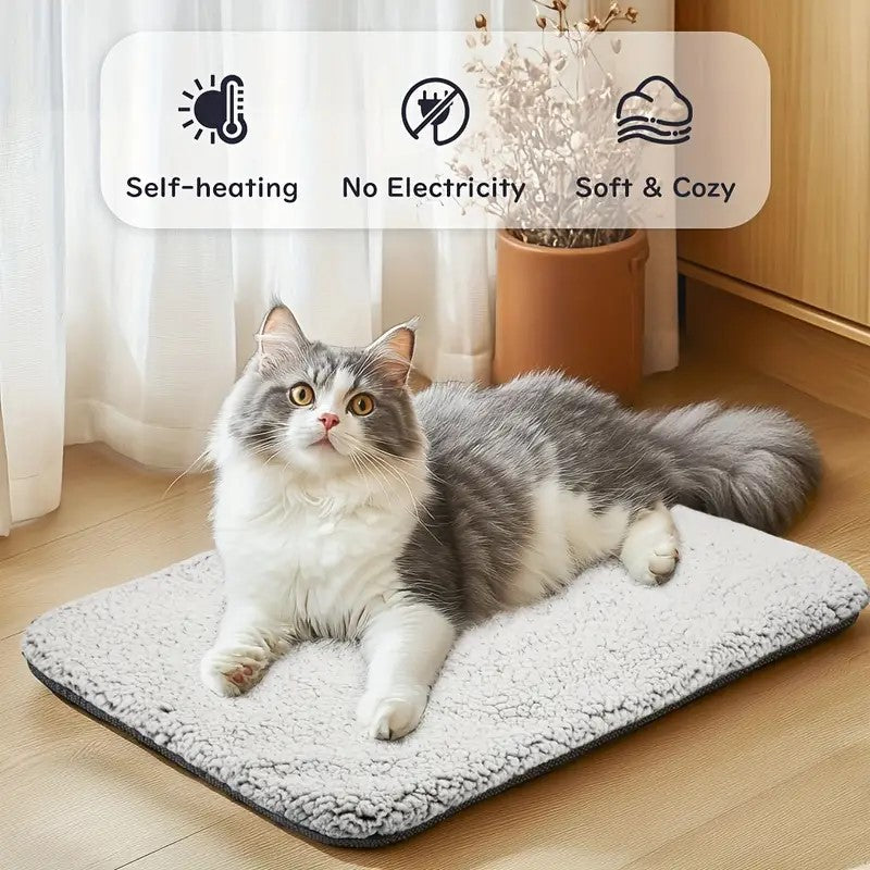 Self-warming pet mat with reflective layer, alternative angle view