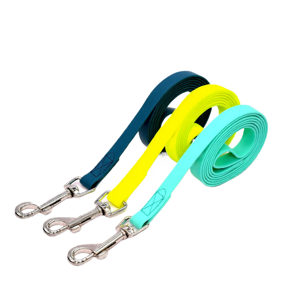 Waterproof PVC dog lead in fluorescent yellow with metal hook