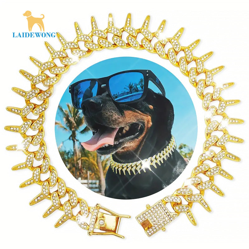 Cuban chain dog collar in Gold, front view