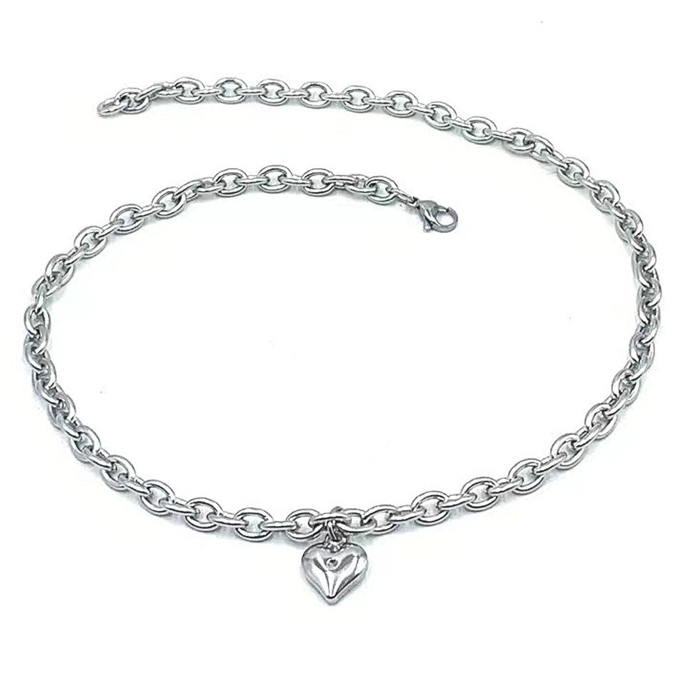 Alloy chain pet necklace with heart pendant, available from Pet Royale UK