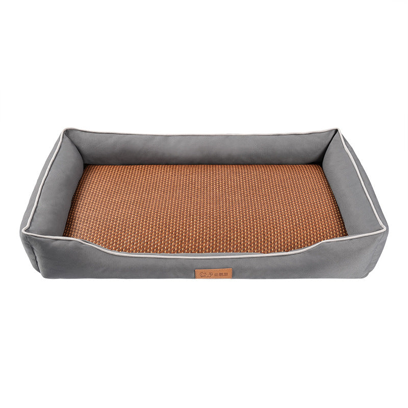 Tear-resistant Oxford dog bed with removable cover, detail and texture view