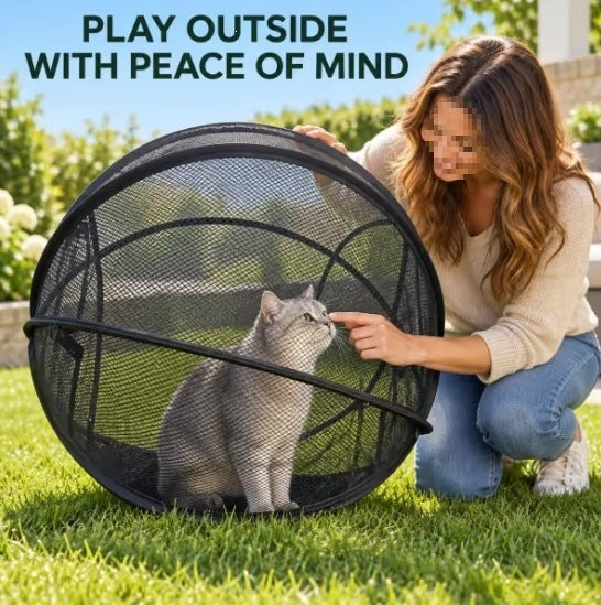 Pop-up cat playpen with mesh walls, photo 1 of 9