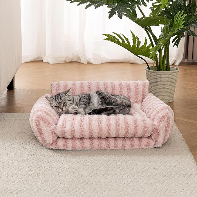 Fluffy plush double-layer pet sofa bed for cats, photo 1 of 7