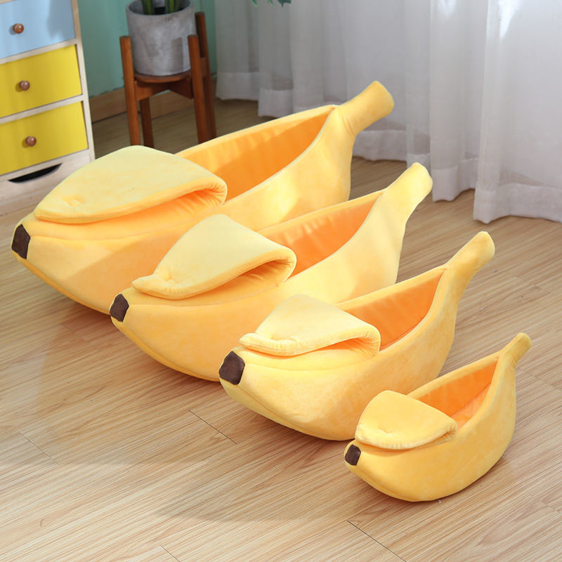 Banana shaped cat bed with soft blanket, product image 1