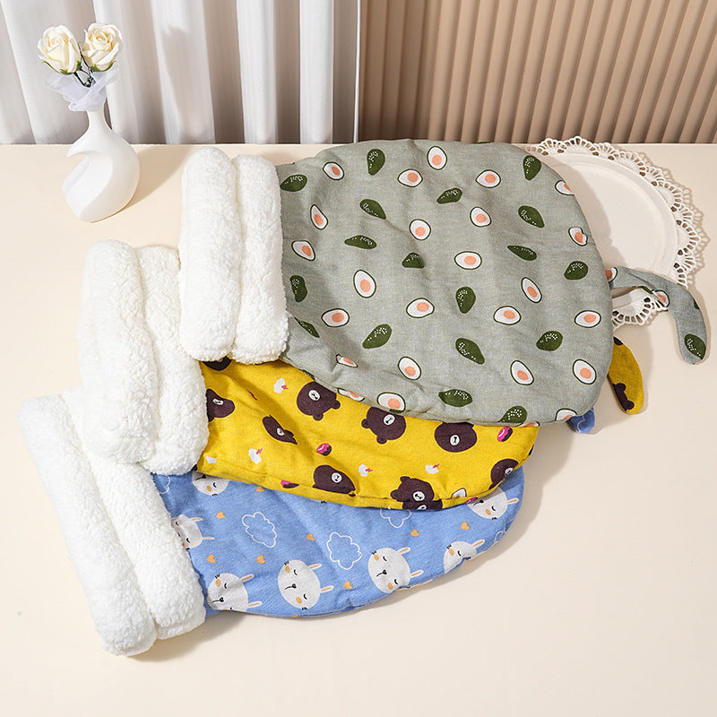 Warm plush tunnel sleeping bag bed for kittens and cats, product image 1