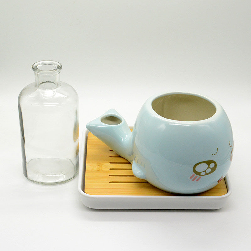 Automatic Cat Water Dispenser with Bottle, Cute Whale Design