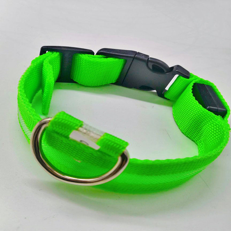 USB rechargeable LED collar for dogs and cats in Blue, front view