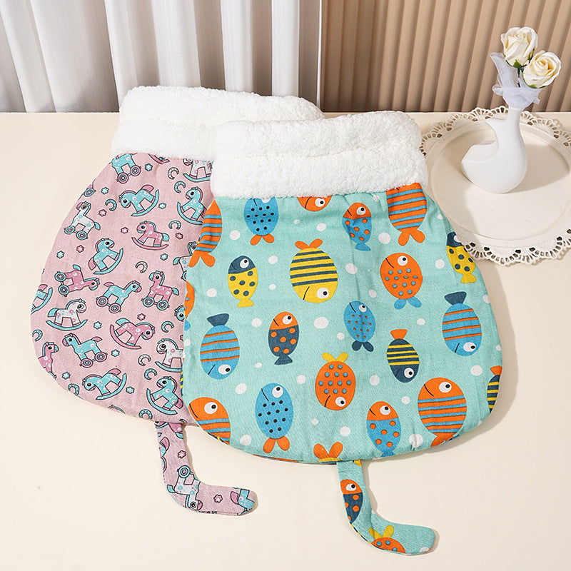 Warm plush tunnel sleeping bag bed for kittens and cats, product image 2