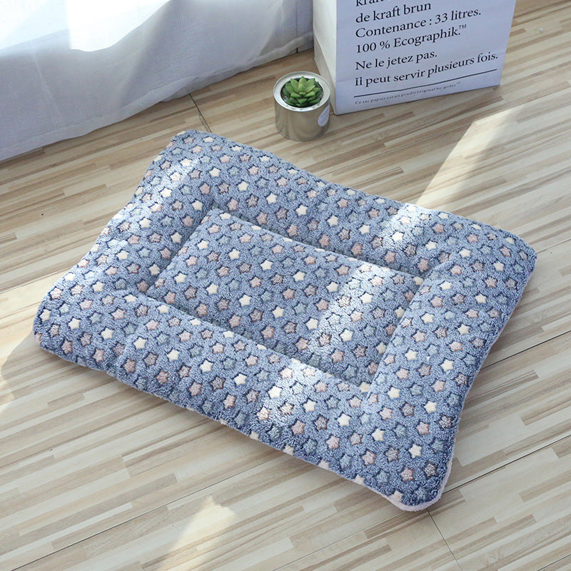 Paw print thick pet mat for cats and dogs