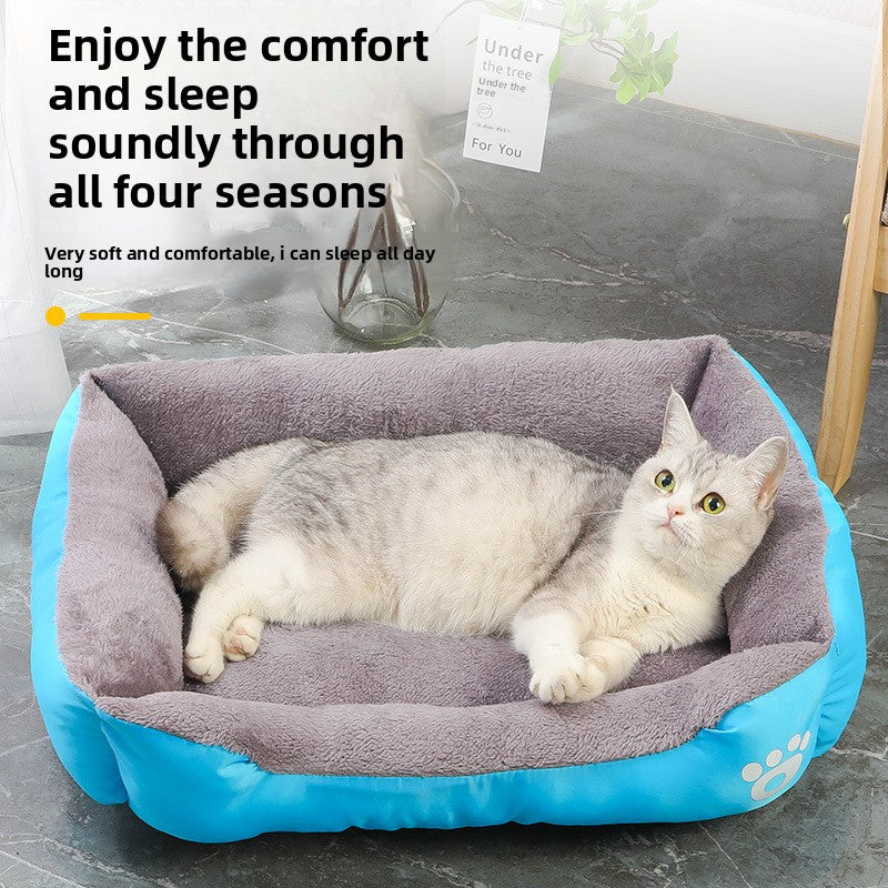 Oxford pet bed in bright colours for dogs and cats
