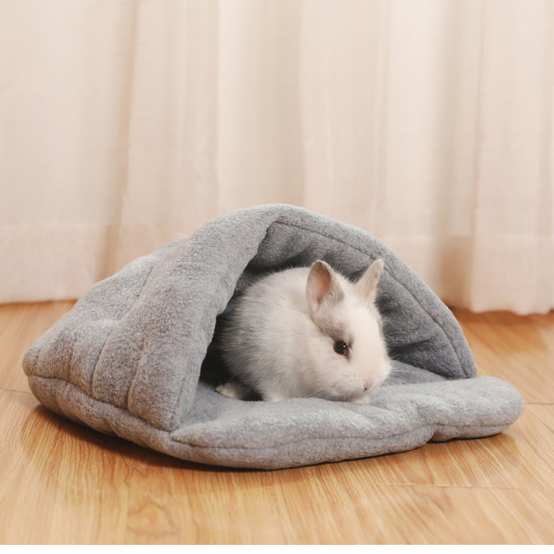 Semi-enclosed small pet sleeping bag in brown fabric