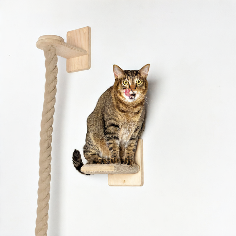 Wooden cat climbing frame with jute climbing rope, photo 2