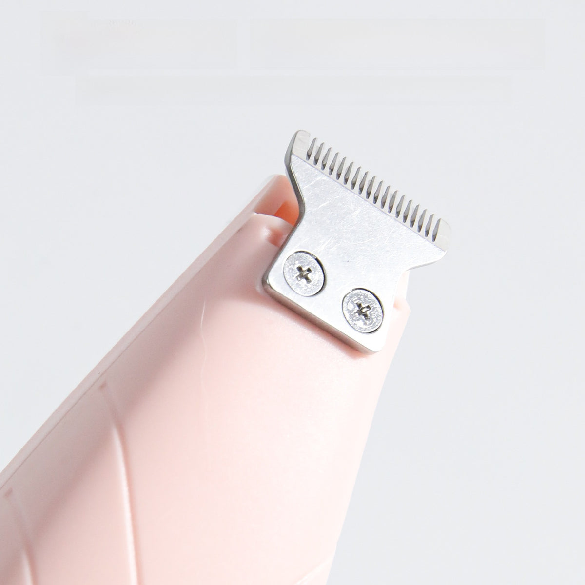 2-in-1 Pet Shaver with Suction and Ceramic Blade for Dogs and Cats