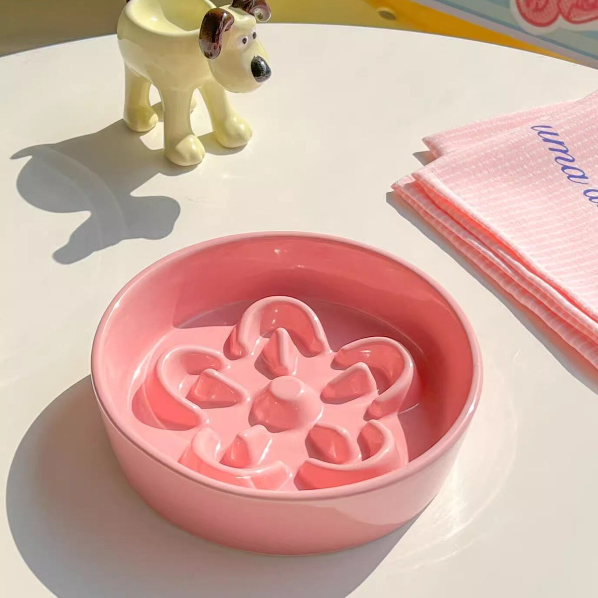 Flower-Shaped Ceramic Slow Feeder Pet Bowl with Wooden Stand for Cats and Dogs