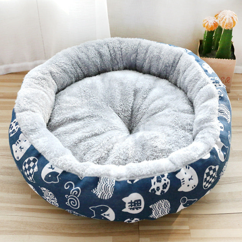 Round cotton pet bed with sweet strawberry print for cats, view 15