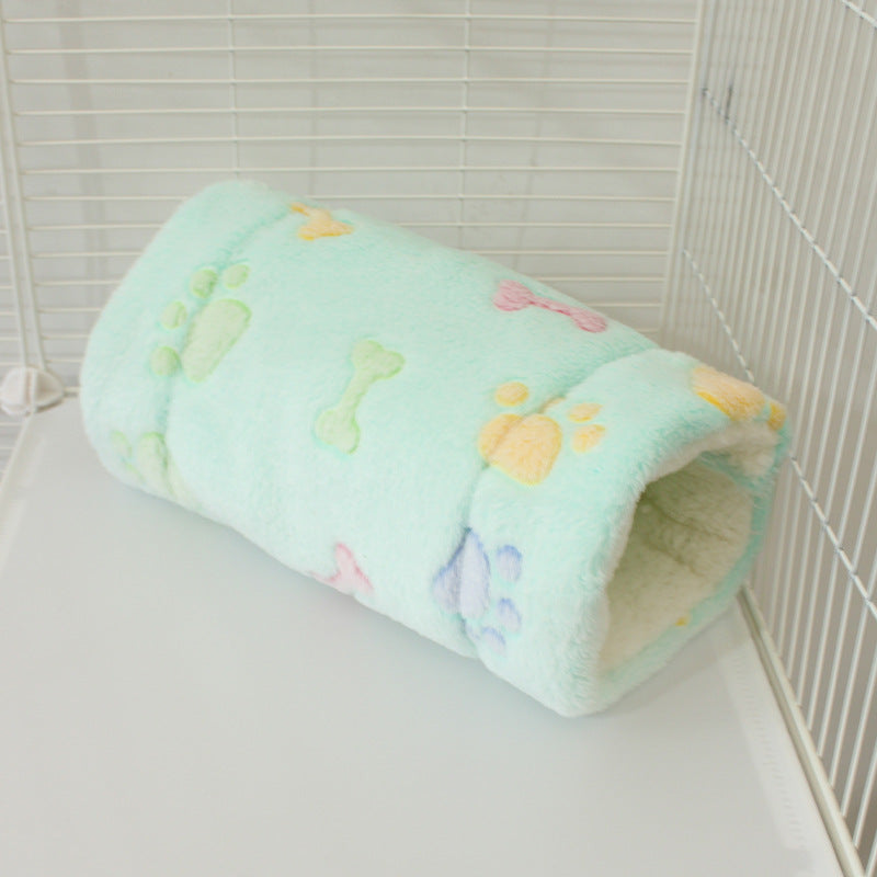 Flannel pet tunnel sleeping bag for small pets in Green Bone, size 15 x 30cm