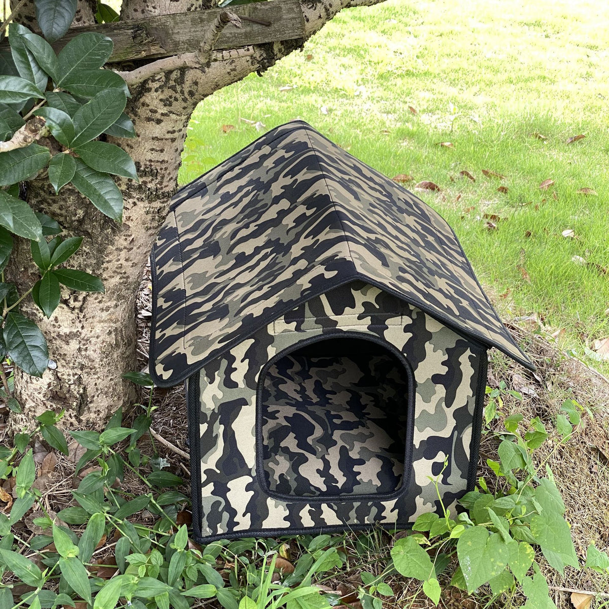 Outdoor waterproof EVA cat house for cats and small dogs, view 10