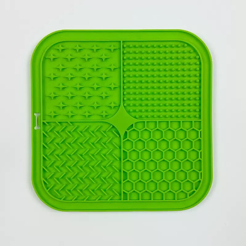 Silicone Slow Feeder Pet Mat with Suction Cups