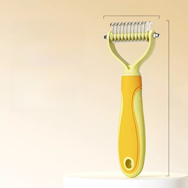 Pet Spray Massage Comb with Soft Pins for Loose Fur on Dogs and Cats
